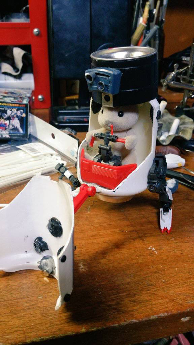 Illustration for article titled Guy Turns Cute Bunny Toy Into Battle-Hardened Mech